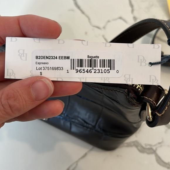 NWT Dooney and Bourke Patent Baguette Bag - Espresso Color - Picture 3 of 5